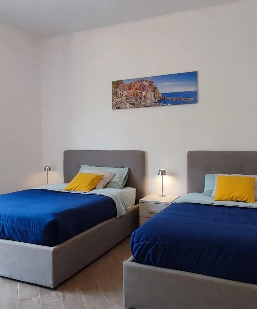 Stephy Holiday Station 5 Terre La Spezia Apartment